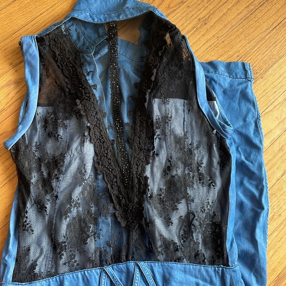 Life IDEA 
SIZE SMALL - Picture 2 of 15
